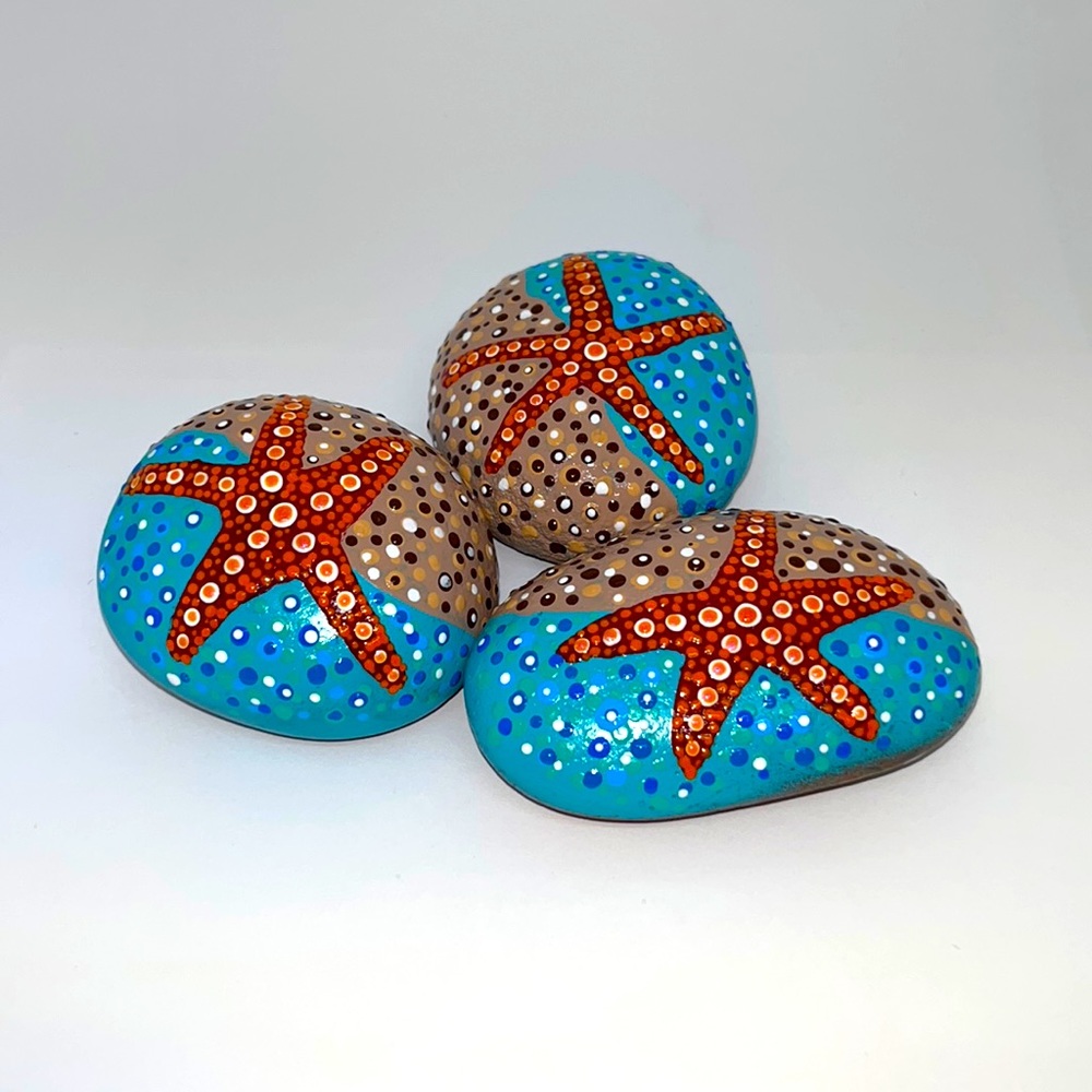 Mandala Art Stones, Trio of Starfish on the Beach